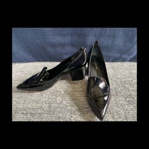 Ivanka Trump black patent leather size 10 shoes